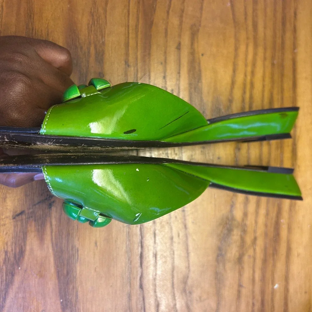 Robert Clergerie wmn 8.5 Green Patent‎ Leather Chain vtg Y2K kitten heel sandals